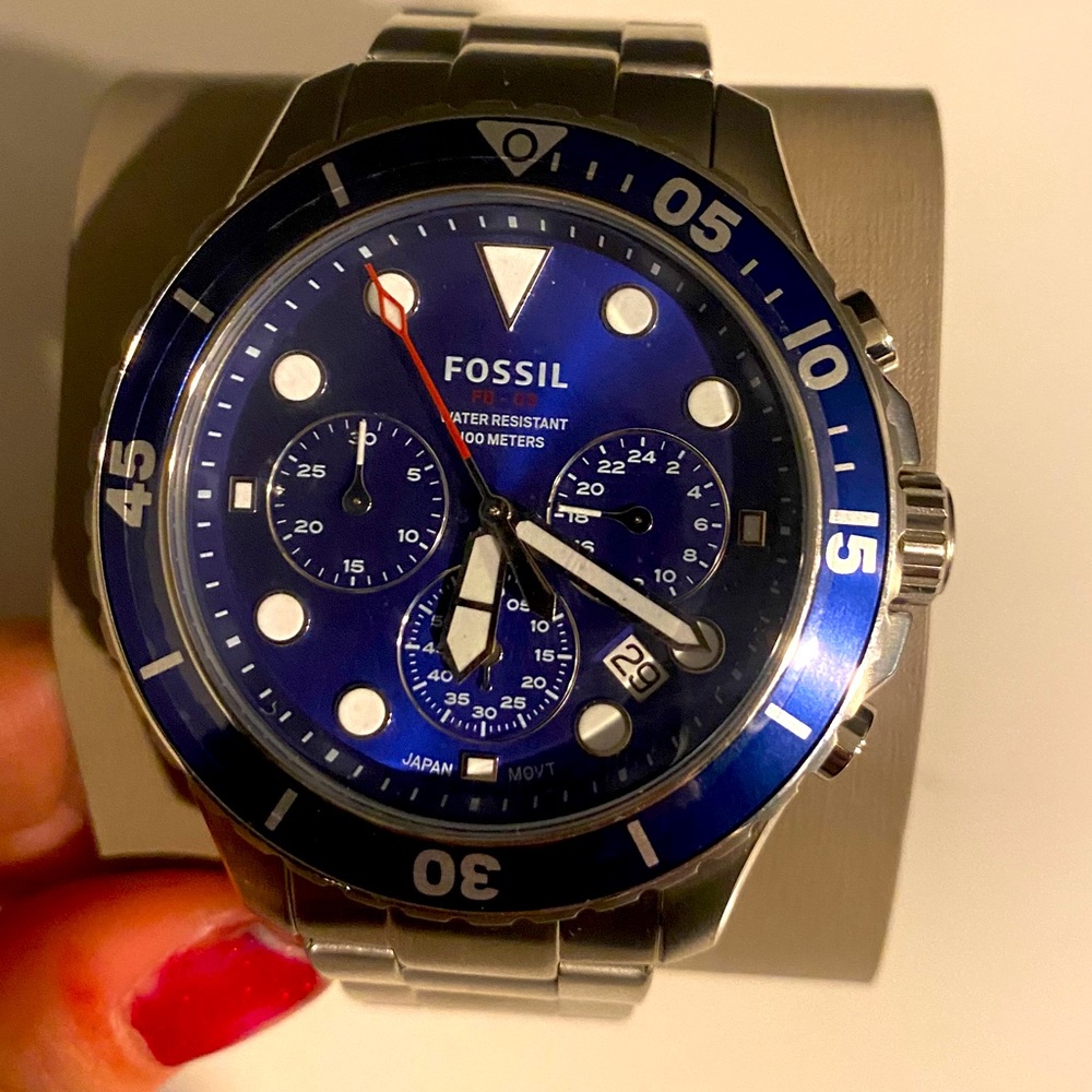 Fossil watch